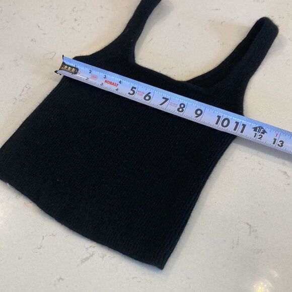 Reformation Varenne Cropped Tank Top 100% Cashmere Kitten Soft Minimalist XS - Picture 8 of 9